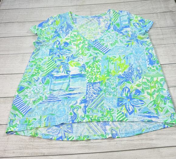 Lilly Pulitzer Tops - Lilly Pulitzer Women’s Etta Whisper Blue Beach Happy V-Neck T-shirt Size L